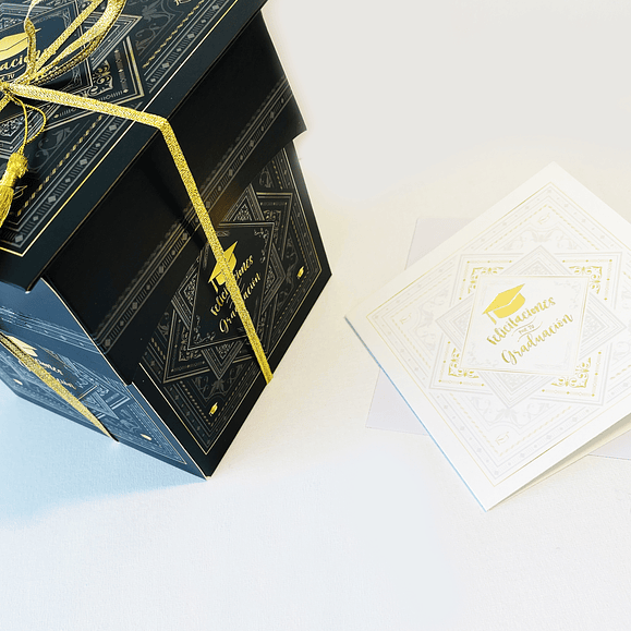 Cajita sorpresa graduación + Tarjeta 2