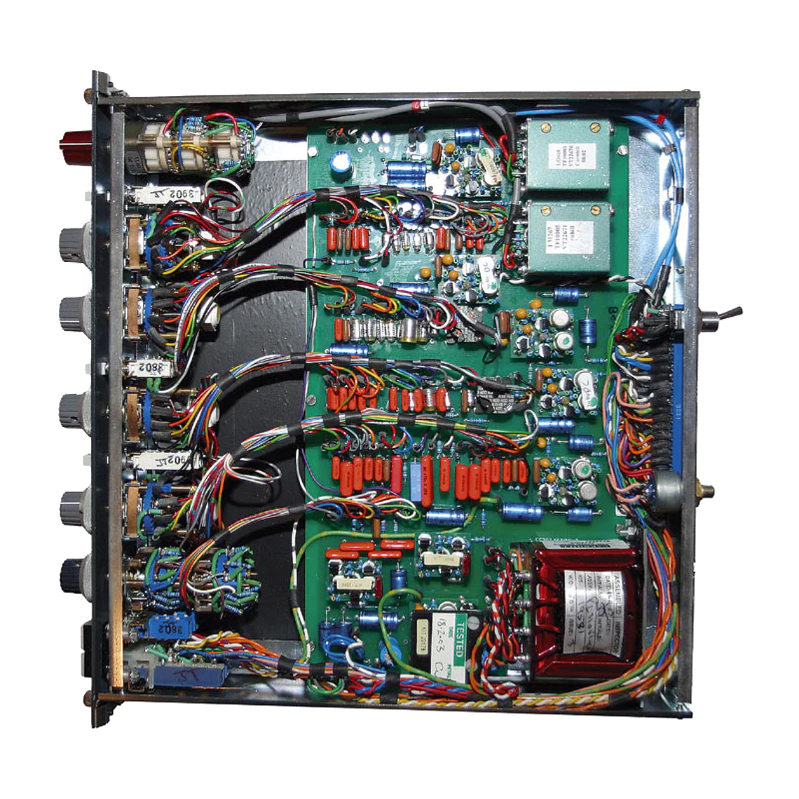 Neve 1081 Classic Preamplificador y Ecualizador 3