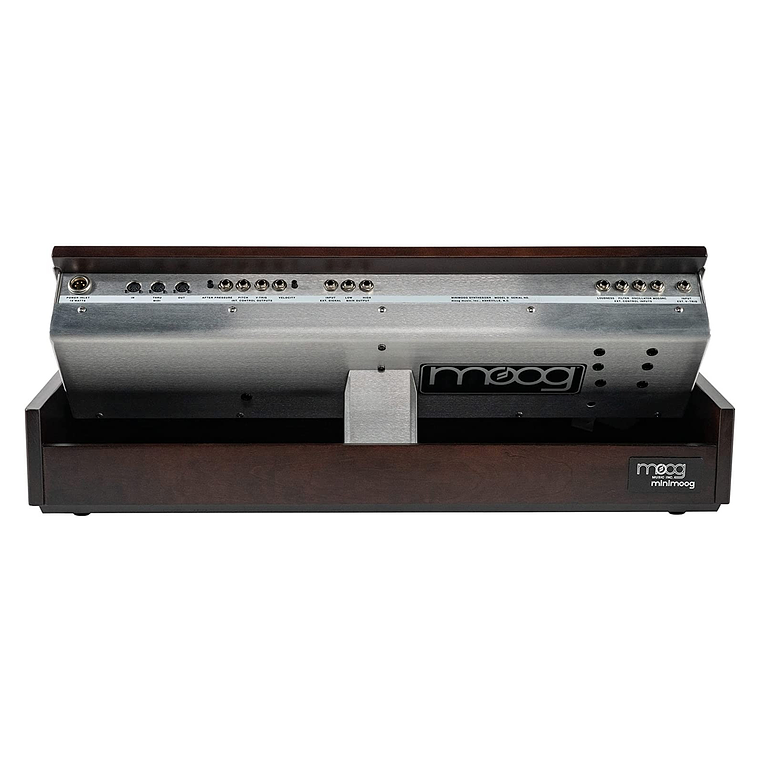 Moog Minimoog Model D Sintetizador Análogico 5