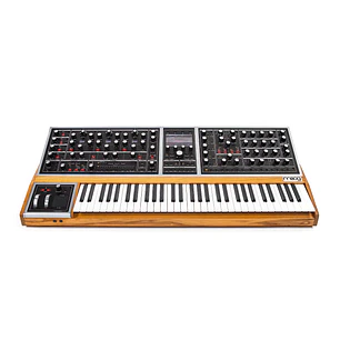Moog One 16 Voces Sintetizador Análogo