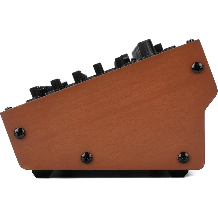 Behringer 2 XM Sintetizador Analogico Duofónico 6