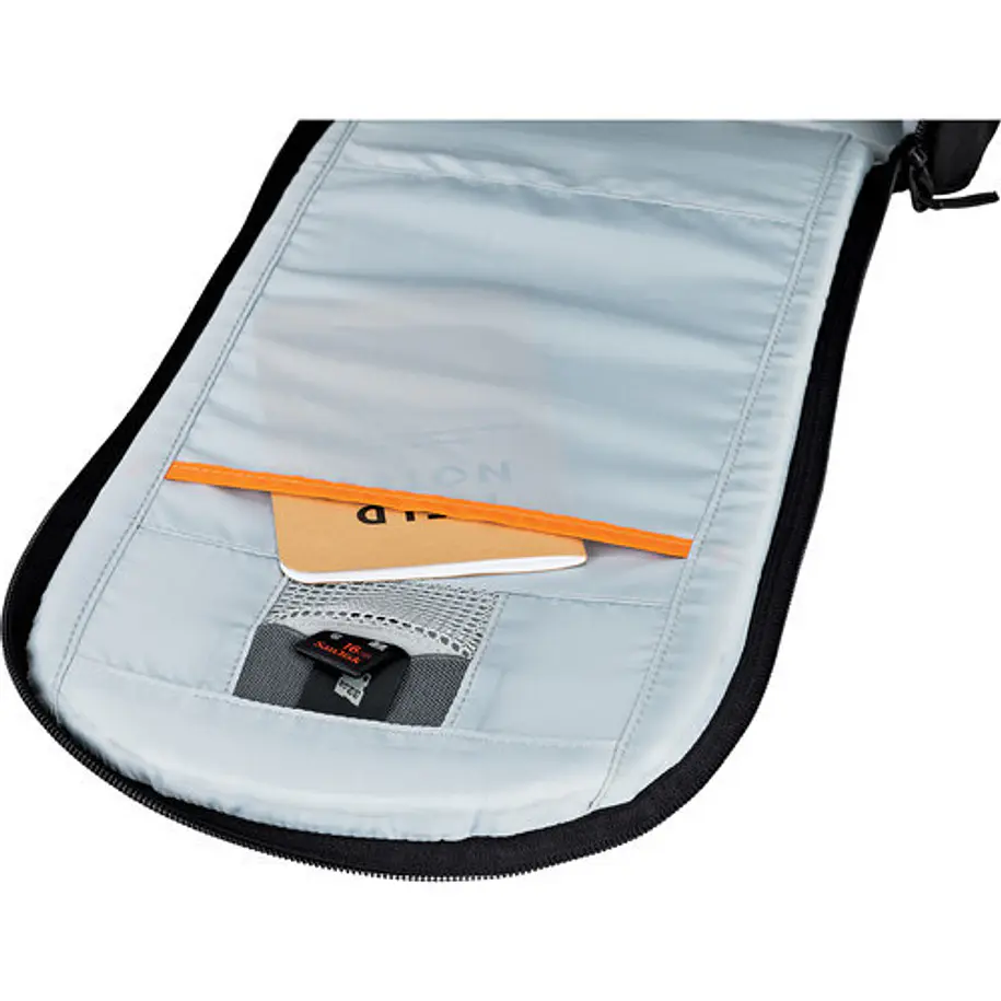 Lowepro Flipside 200 AW II Mochila Compacta para Fotografía 8