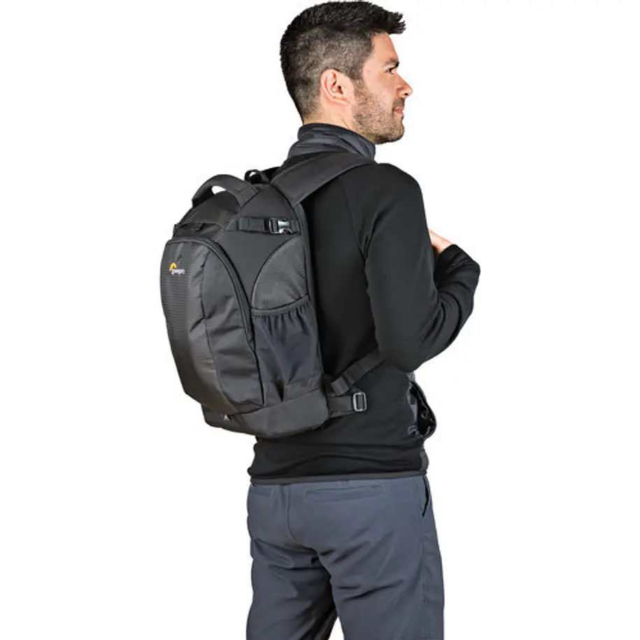 Lowepro Flipside 200 AW II Mochila Compacta para Fotografía 14