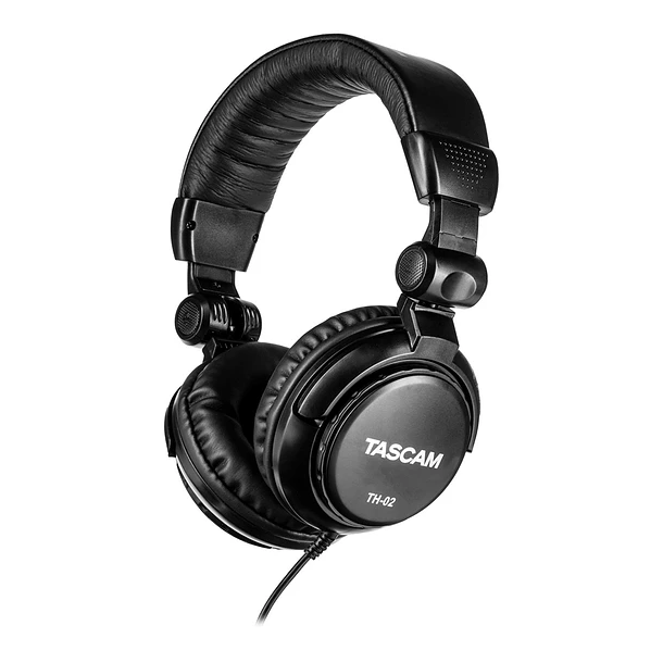 Tascam TH-02 Audífonos 1