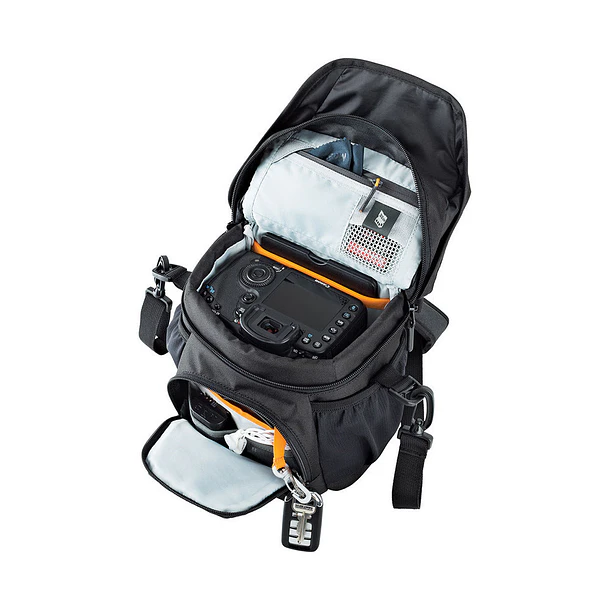Lowepro Nova 140 AW II (Black) 4