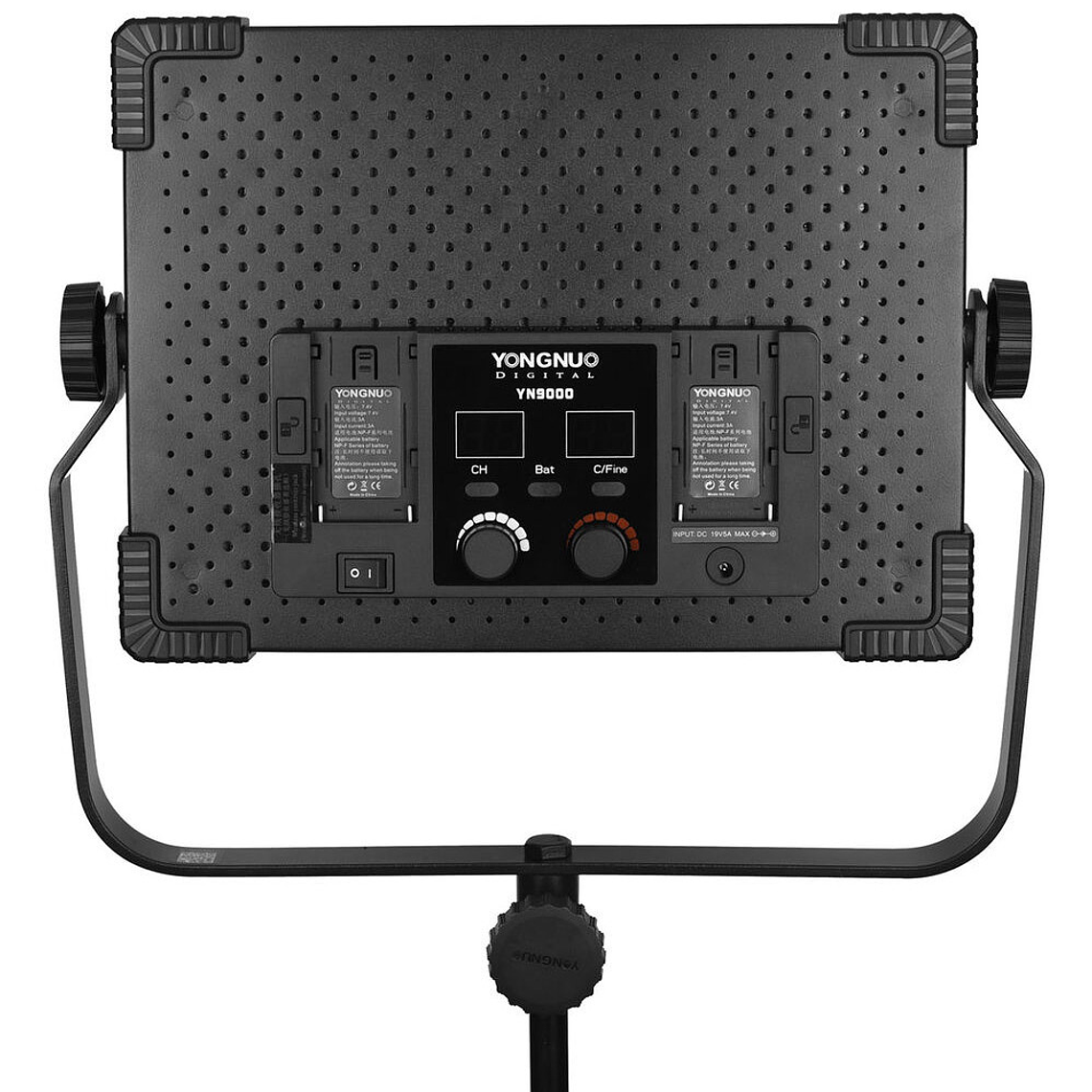 Yongnuo YN9000 Panel LED 5.600K Con Softbox   yn9.000 5