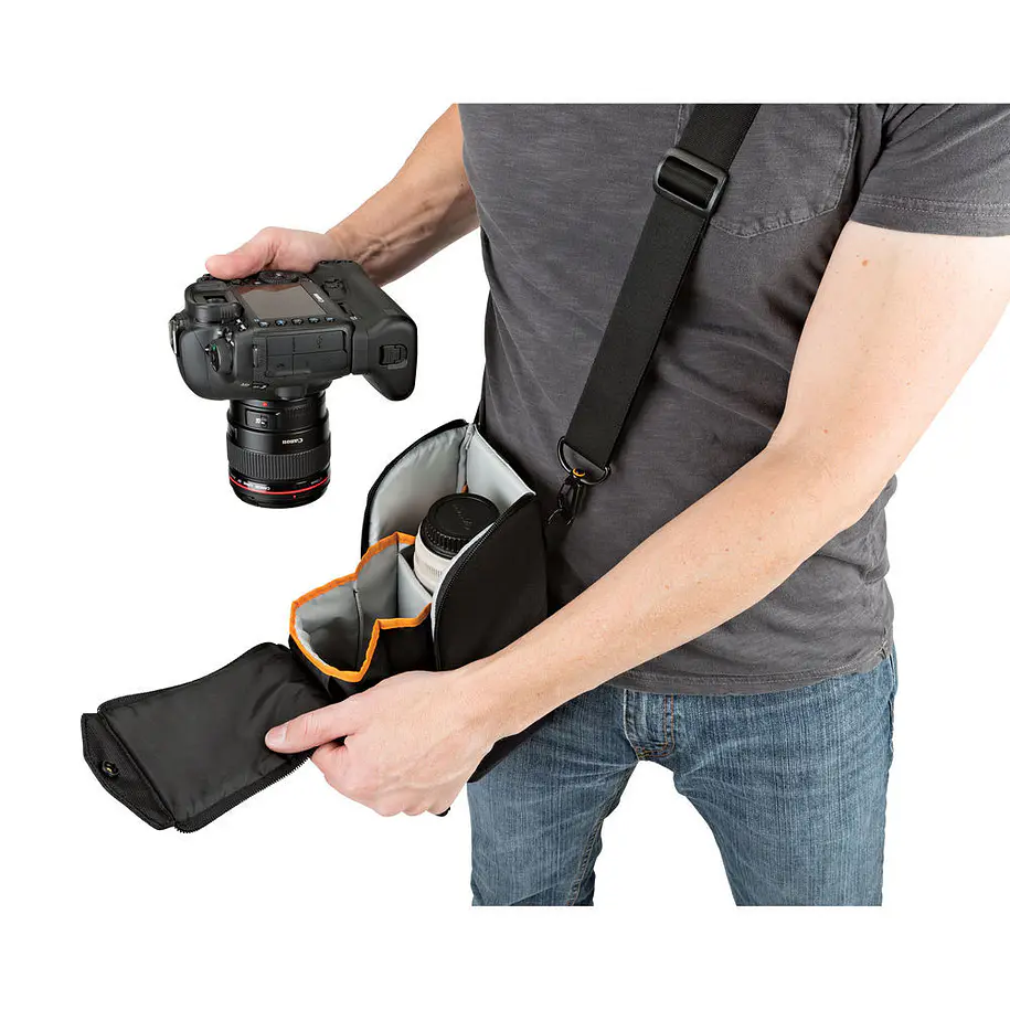 Lowepro ProTactic Lens Exchange 200 AW (Black) 13