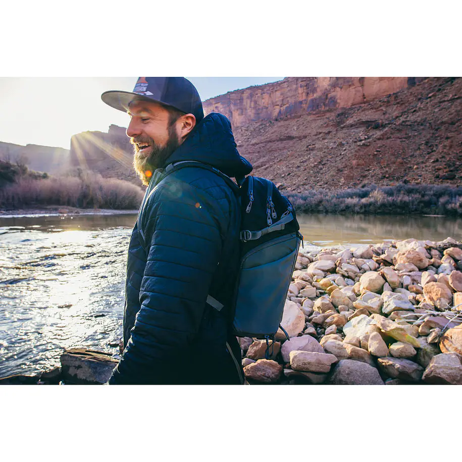 Lowepro Photo Active BP 200 AW Backpack (Black/Dark Gray) 22