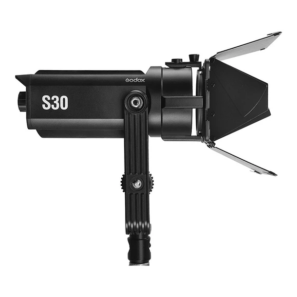 Godox S30 x 3 Maleta de 3 Luces Led Enfocable Con Accesorios S30-D 9