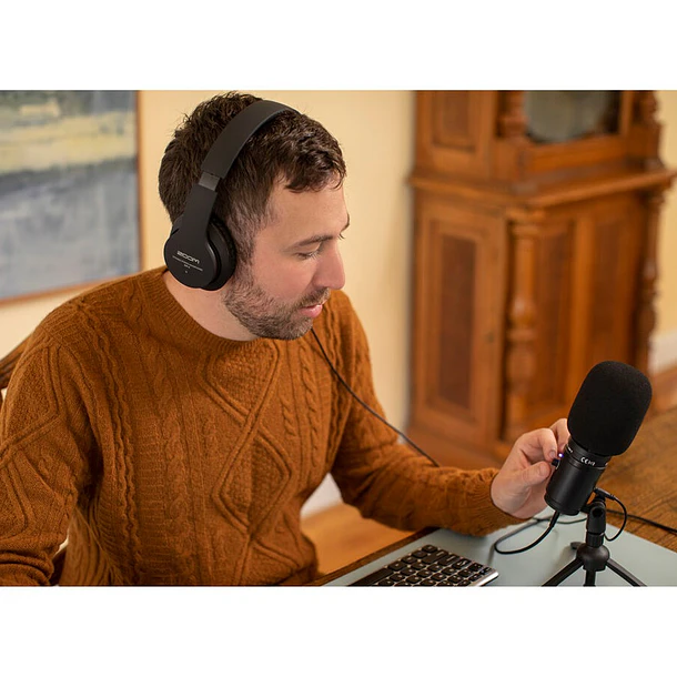 Zoom ZUM-2PMP Pack de Podcast Con Audífonos y Micrófono USB 16