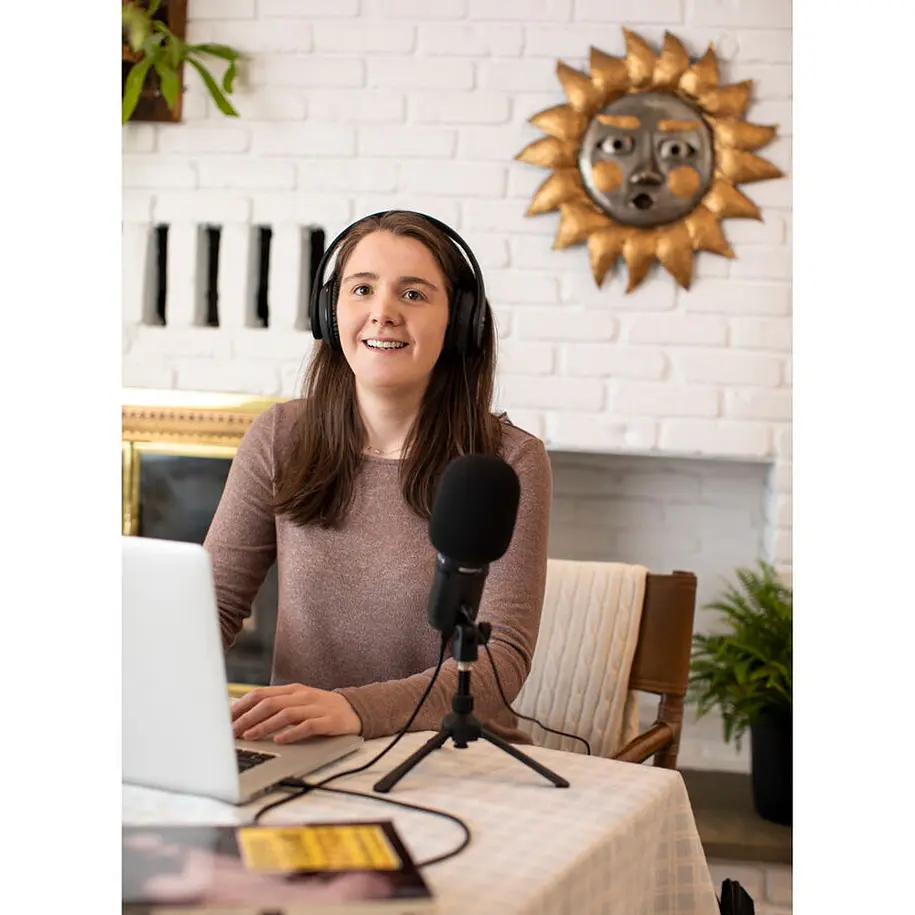 Zoom ZUM-2PMP Pack de Podcast Con Audífonos y Micrófono USB 20