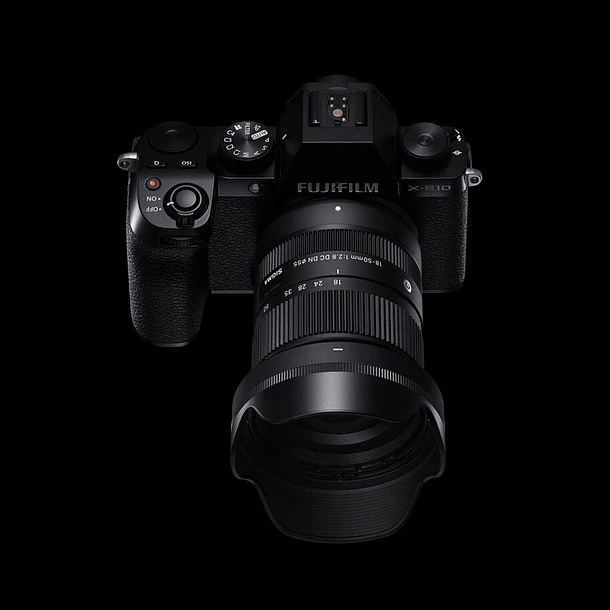 Sigma 18-50mm f/2.8 DC DN Contemporary Lente para FUJIFILM X 5