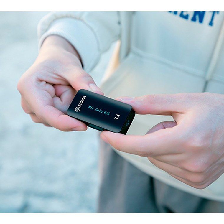 Boya BY-XM6-K3 Micrófono Digital Compatible Con Dispositivos iOS Conector Lightning con un estuche de carga portátil 8