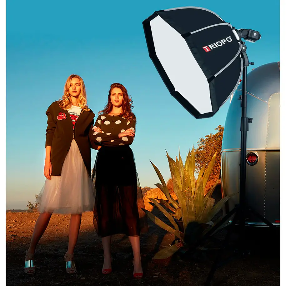 Triopo KX 90cm Softbox Para Flash Speedlight Redondo o Rectangular Con Soporte 10