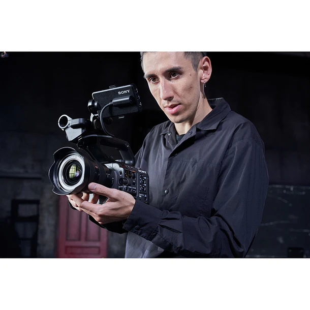 Sony FX6 Cámara Cinema Full Frame (ILME-FX6V//CUC) (solo cuerpo) 9