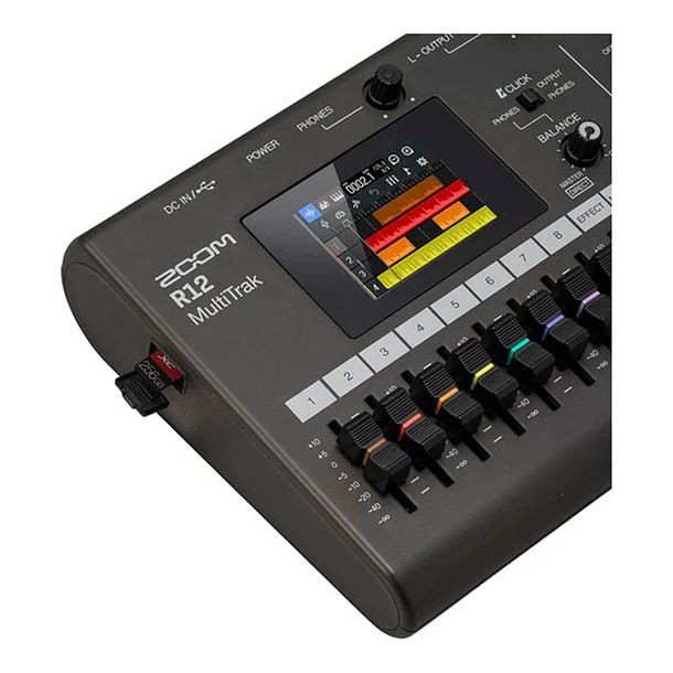 Zoom R12 Grabadora Multipistas y Controlador, 2 Entradas / 8 Pistas 5