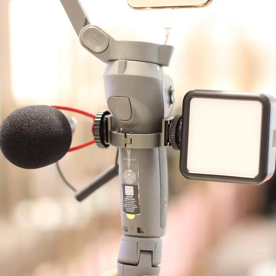 Ulanzi R037 Pinza Para Montar Accesorios en DJI Osmo Mobile y OM4 7