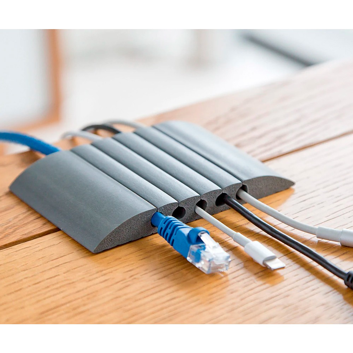 UT Wire UTW-CS04-GY Organizador Para Cables 6