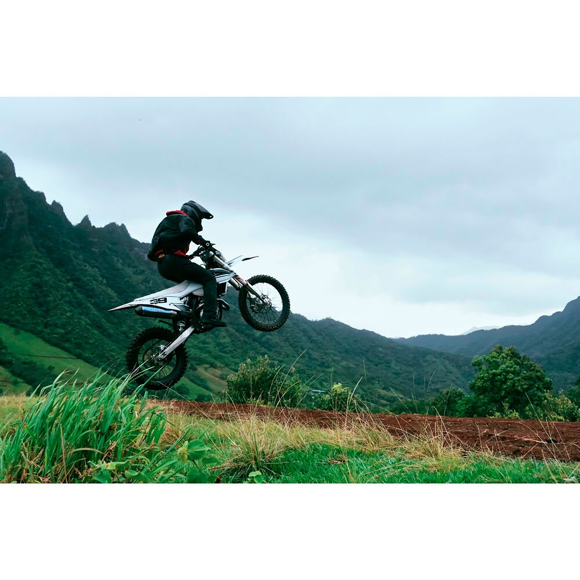 Canon EOS R7 Cámara Mirrorless (solo cuerpo) 12