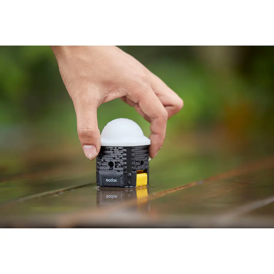 Godox WL4B Mini Led a Prueba de Agua 14