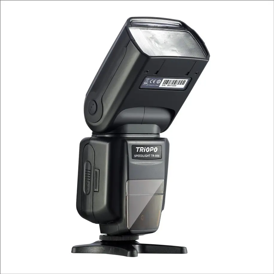 Triopo TR-988 Flash Para Canon y Nikon Alta Velocidad 1/8000 HSS E-TTL I-TTL GN58 1