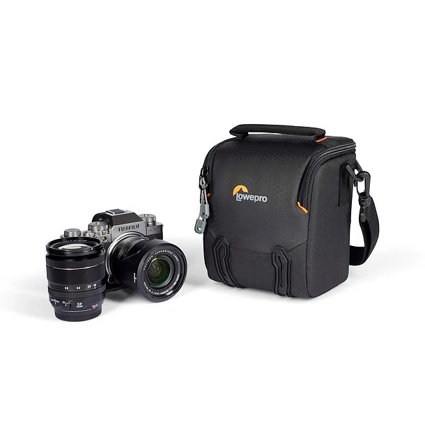 Lowepro Adventura SH 120 III (Black) bolso con diseño liviano y resistente 3