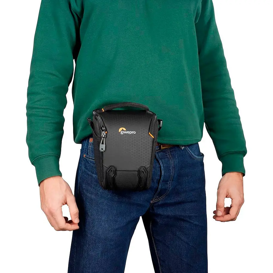 Lowepro Aventura TLZ 30 III, Negro bolso con diseño liviano y resistente 9
