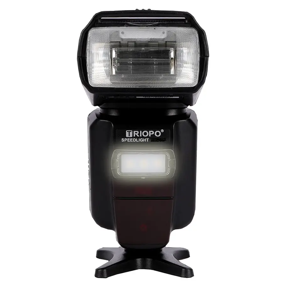 Triopo G1800 Flash Speedlight Para Canon y Nikon 2