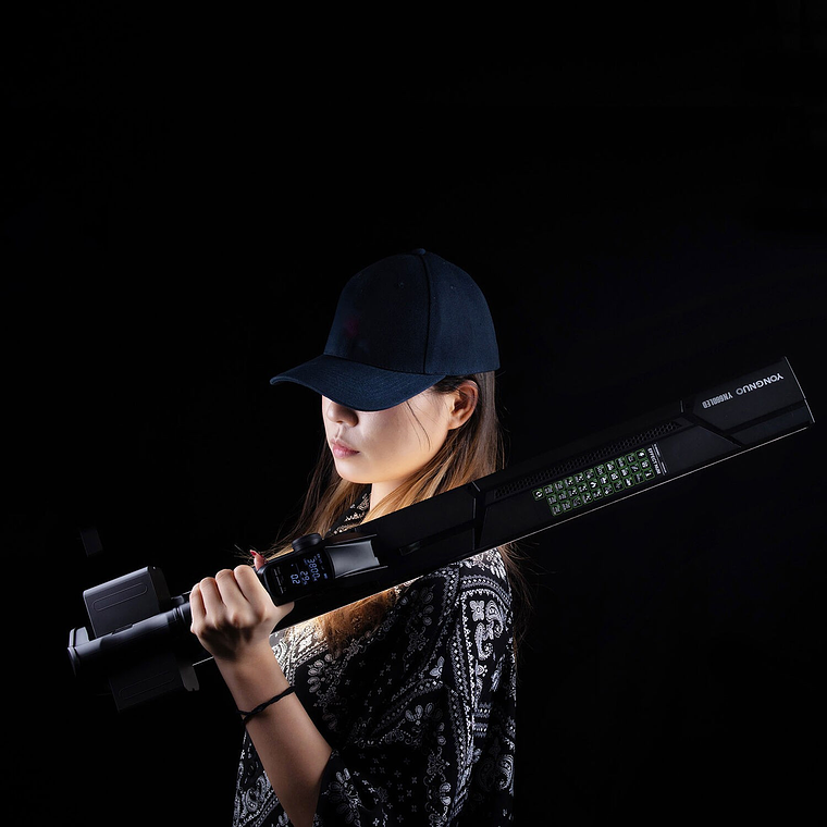 Yongnuo YN660LED Espada de Iluminación 75cm RGB Con Difusor y Grid 18