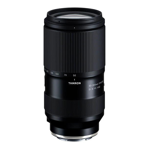 Tamron 50-300mm F/4.5-6.3 Di III VC VXD (Sony E) 1