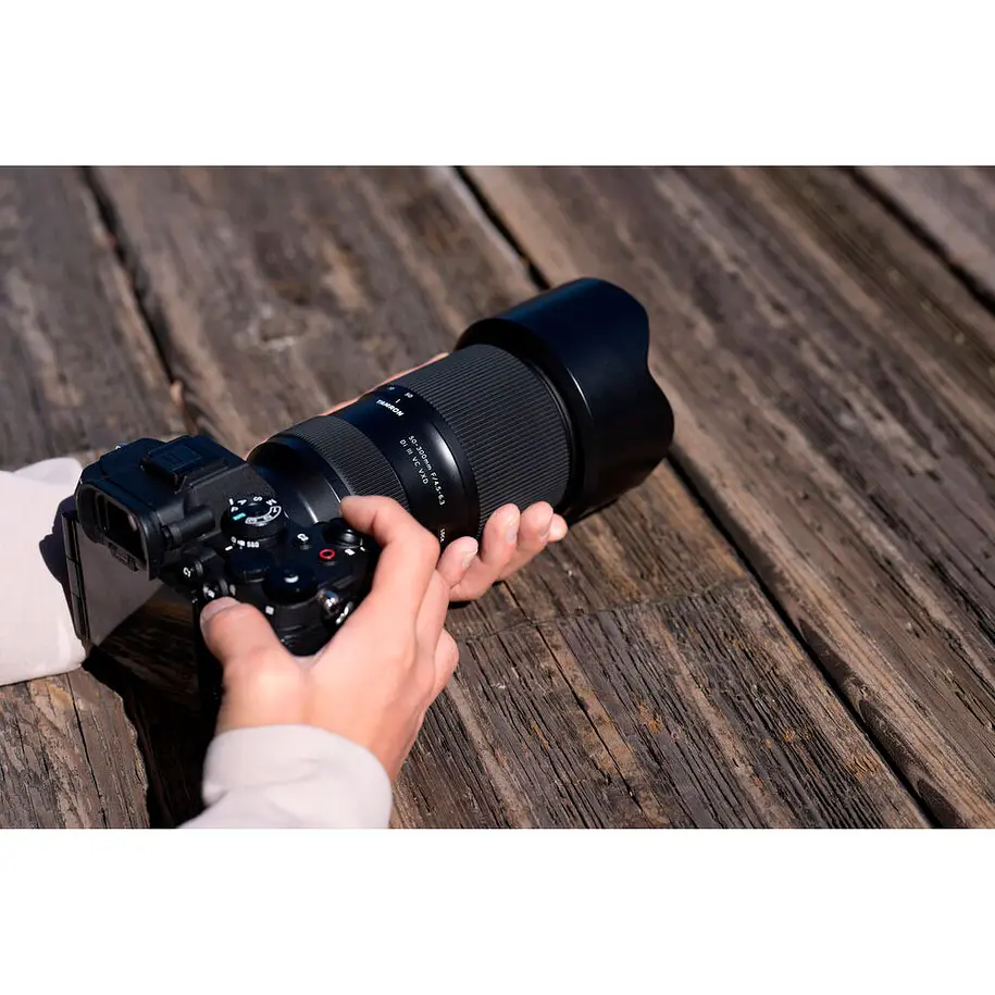 Tamron 50-300mm F/4.5-6.3 Di III VC VXD (Sony E) 15