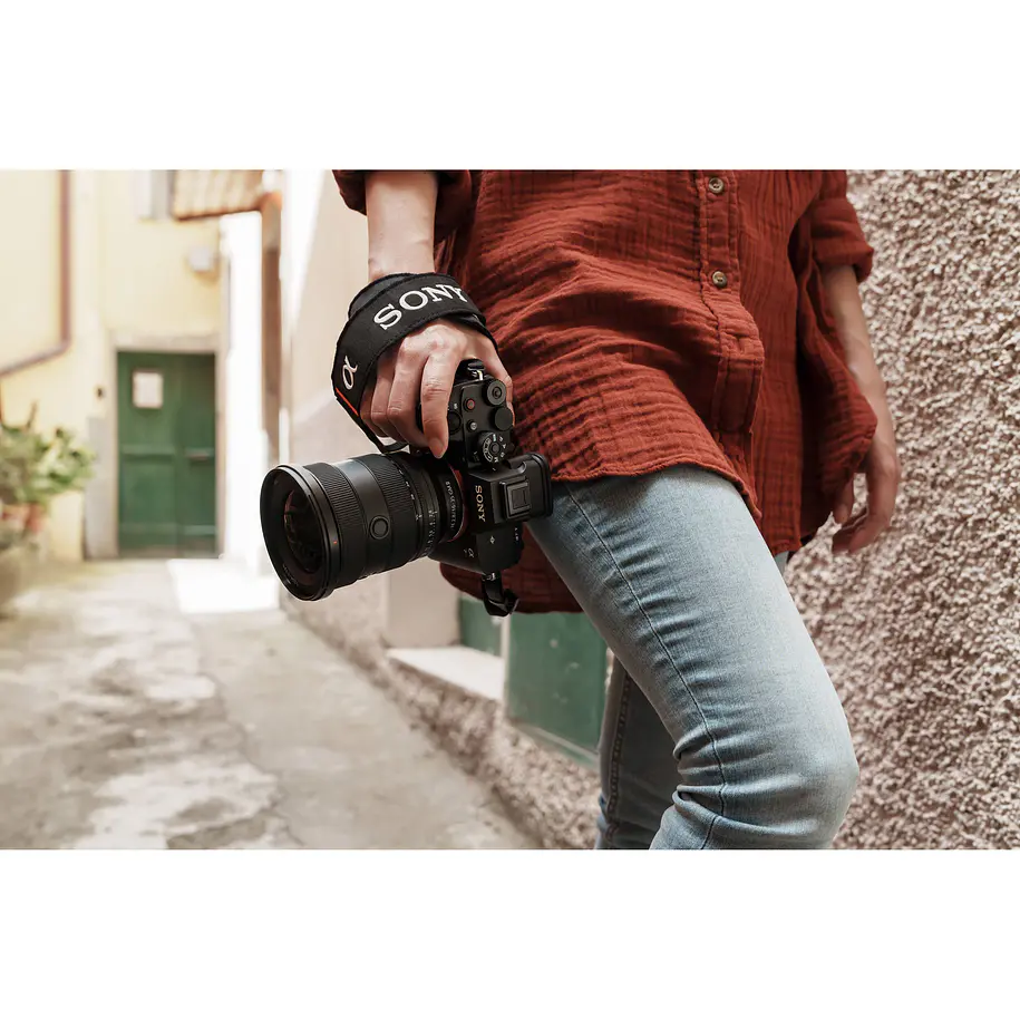 Sony Lente FE de 16-35mm F2.8 GM II – SEL1635GM2 16