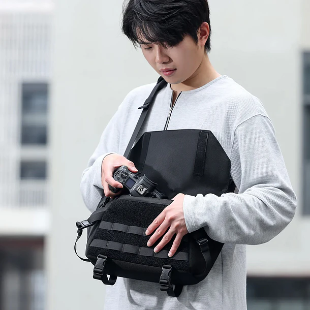 Ulanzi BC08 Tactical Shoulder Bag Bolso Para Equipos Audiovisuales B010 12
