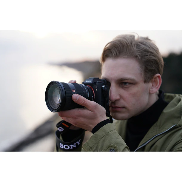 Sony Lente FE 24-70mm F2,8 GM II   - SEL2470GM2 23