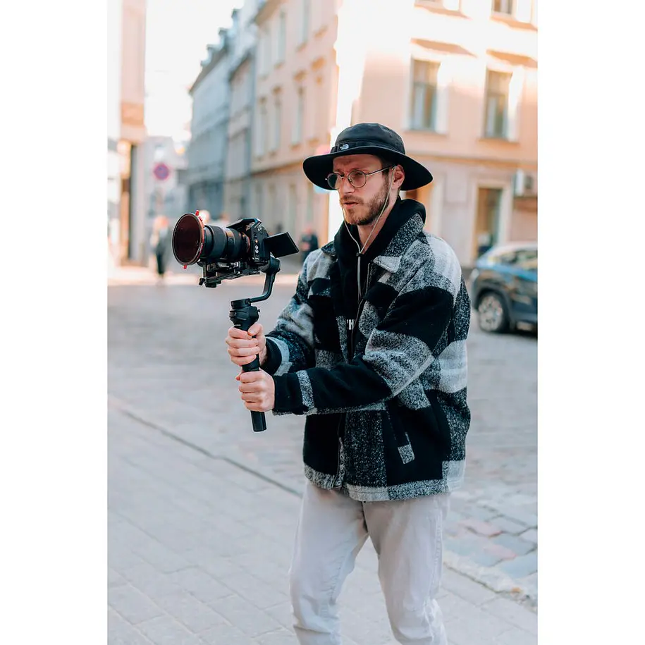 Zhiyun Weebill 3S Combo Estabilizador Para Cámaras Hasta 3 Kilos Con Luz Led Incluida 13