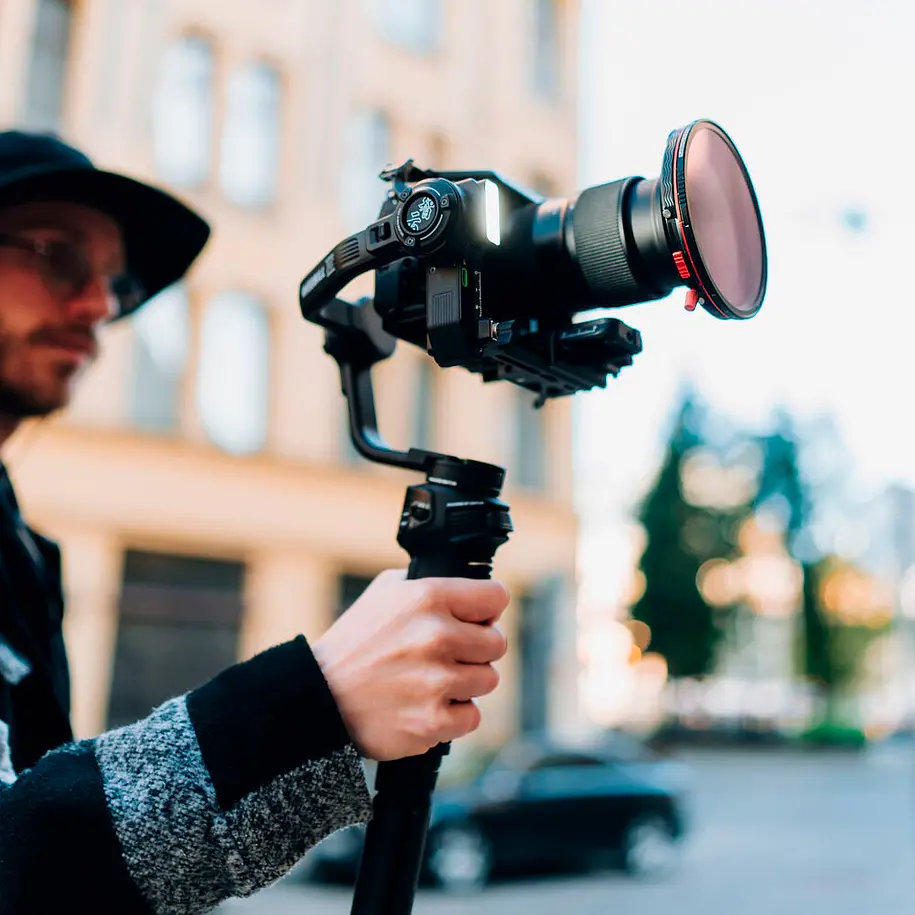 Zhiyun Weebill 3S Combo Estabilizador Para Cámaras Hasta 3 Kilos Con Luz Led Incluida 14
