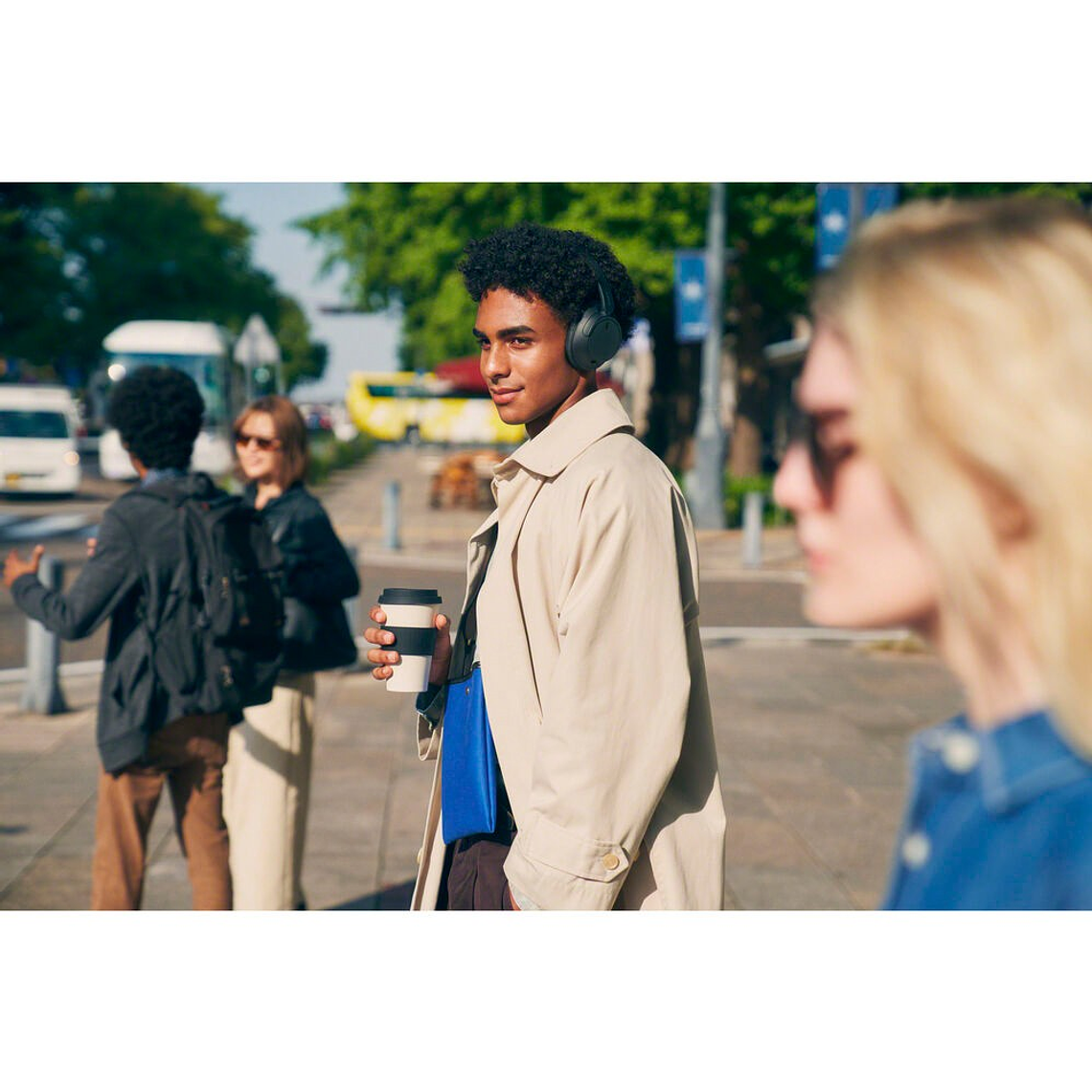 SONY Audífonos inalámbricos con noise cancelling WH-CH720N 2