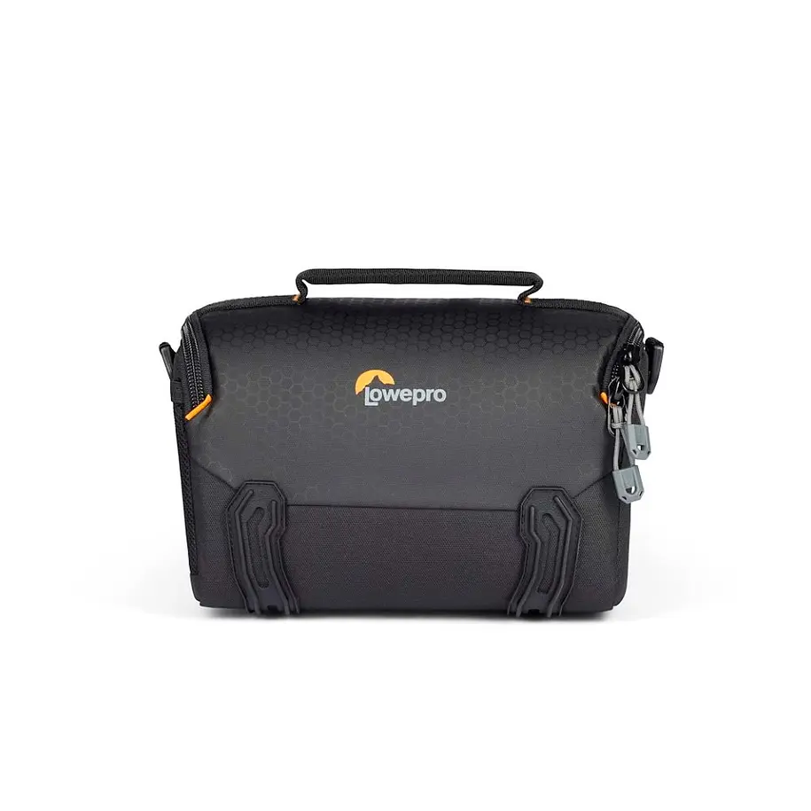 Lowepro Adventura SH 140 III, Black 4