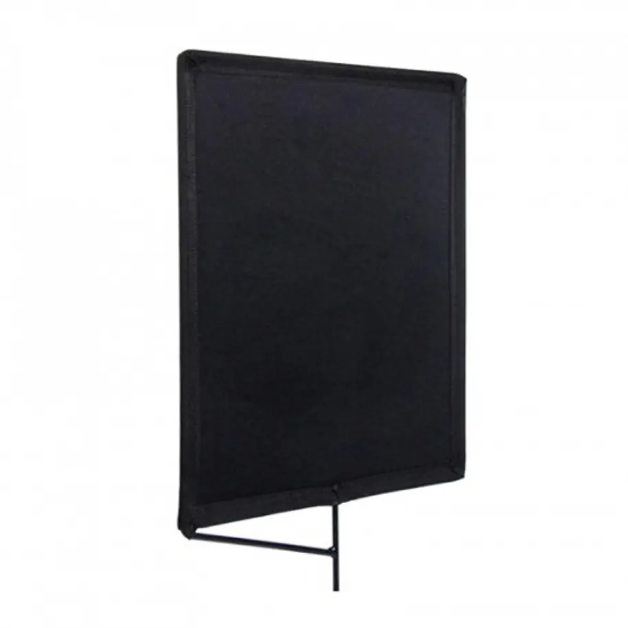Avenger Bandera Negra Solida  60x75 Cms. 1