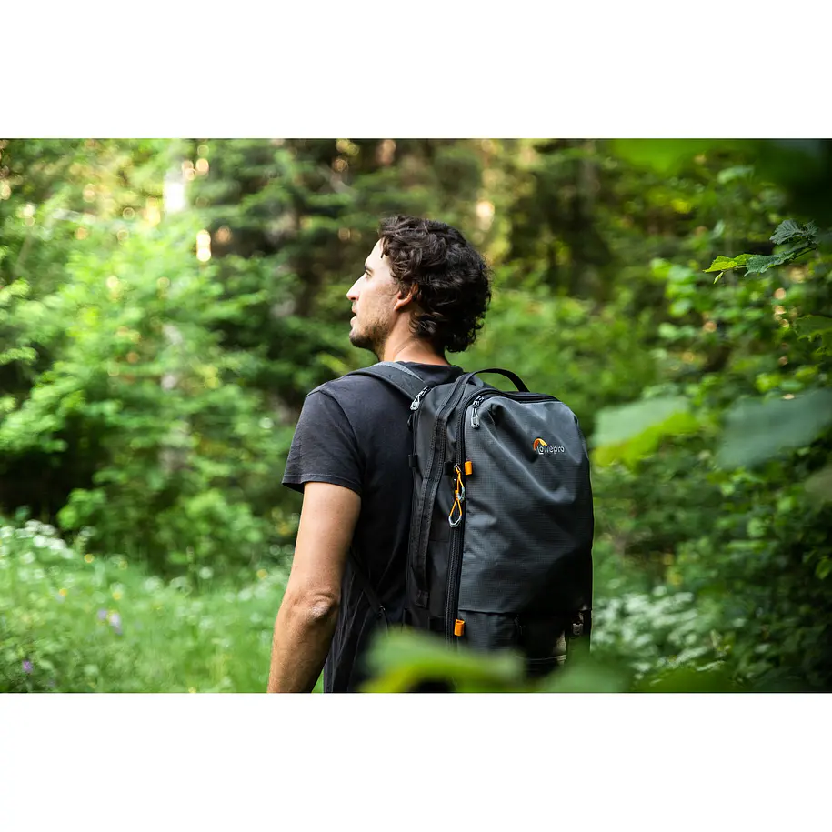 Lowepro Trekker Lite BP 250 AW Black LP37460-PWW 4
