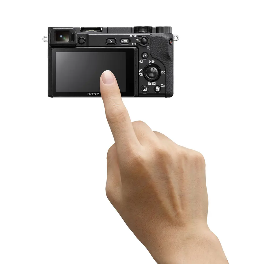 Sony Alpha 6400 con sensor APS-C Con lente 18-135 - ILCE-6400MB.SOLA 4