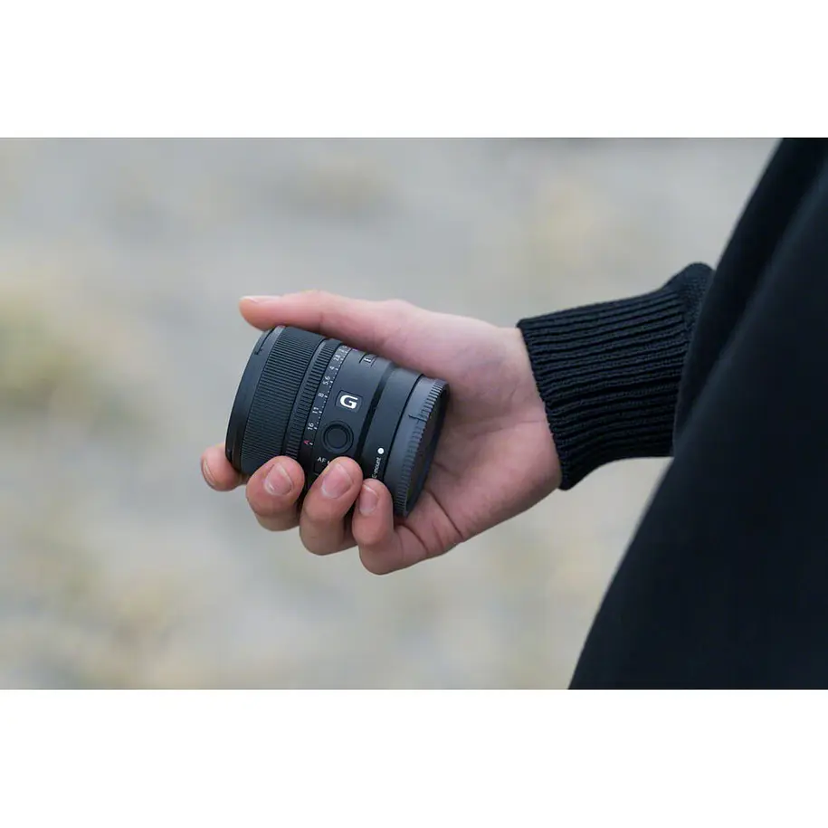 Sony Lente E 15mm F1.4 G    SEL15F14G 14