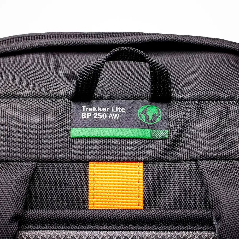 Lowepro Trekker Lite BP 250 AW Black LP37460-PWW 16