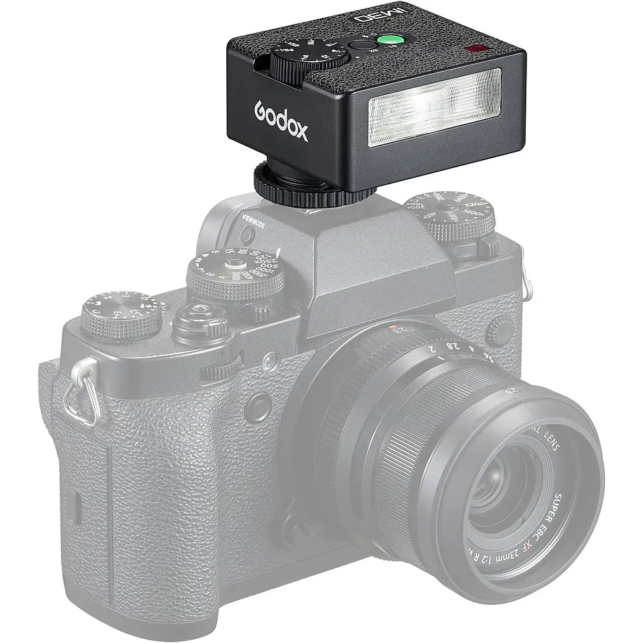 Godox iM30 Mini Flash Para Multiples Cámaras Con Contacto Central 12