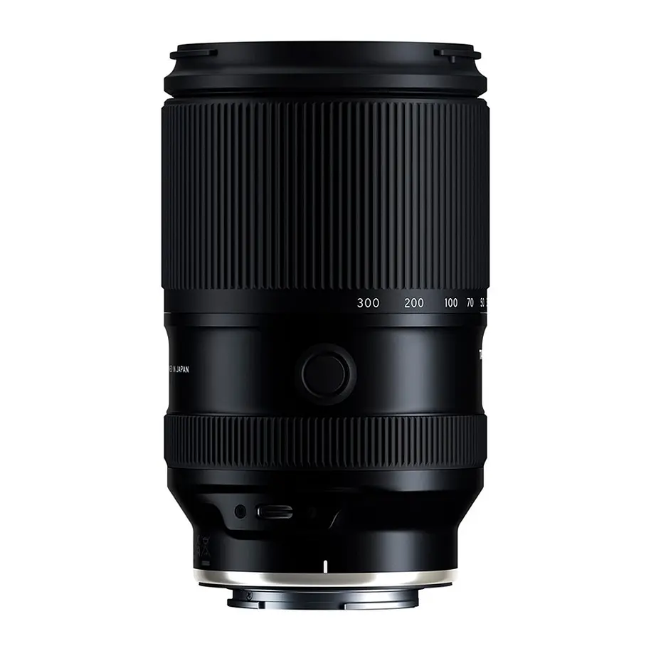 TAMRON 28-300mm F/4-7.1 Di III VC VXD (Sony E) 4