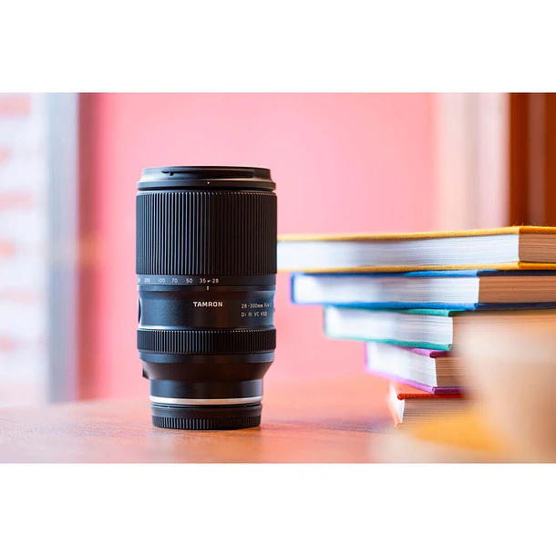 TAMRON 28-300mm F/4-7.1 Di III VC VXD (Sony E) 8