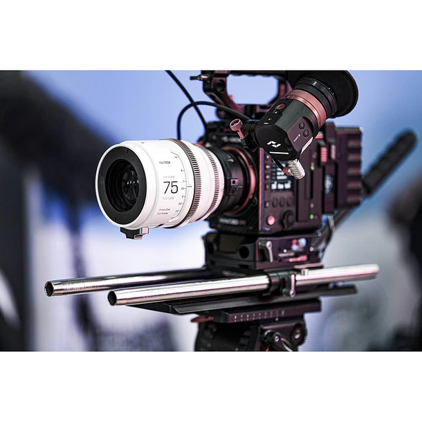 Viltrox Maleta 3 Lentes Anamórficos 35 50 y 75mm T2.0 1.33X Fullframe Arri PL 4