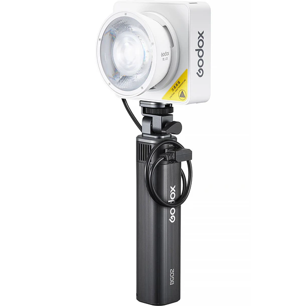 Godox ML100R RGB  Kit Luz Led Con Lente 36° y Battery Grip 1