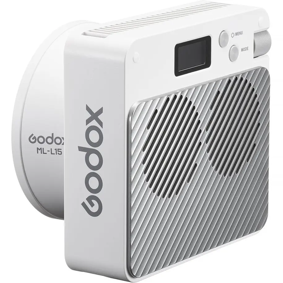 Godox ML100R RGB  Kit Luz Led Con Lente 36° y Battery Grip 22