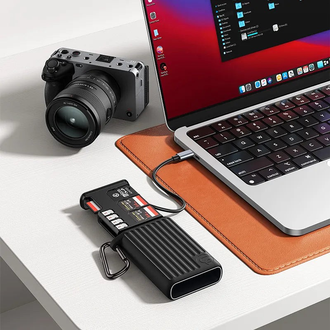 Ulanzi MCR-01 Multifunctional High-Speed Card Reader 3